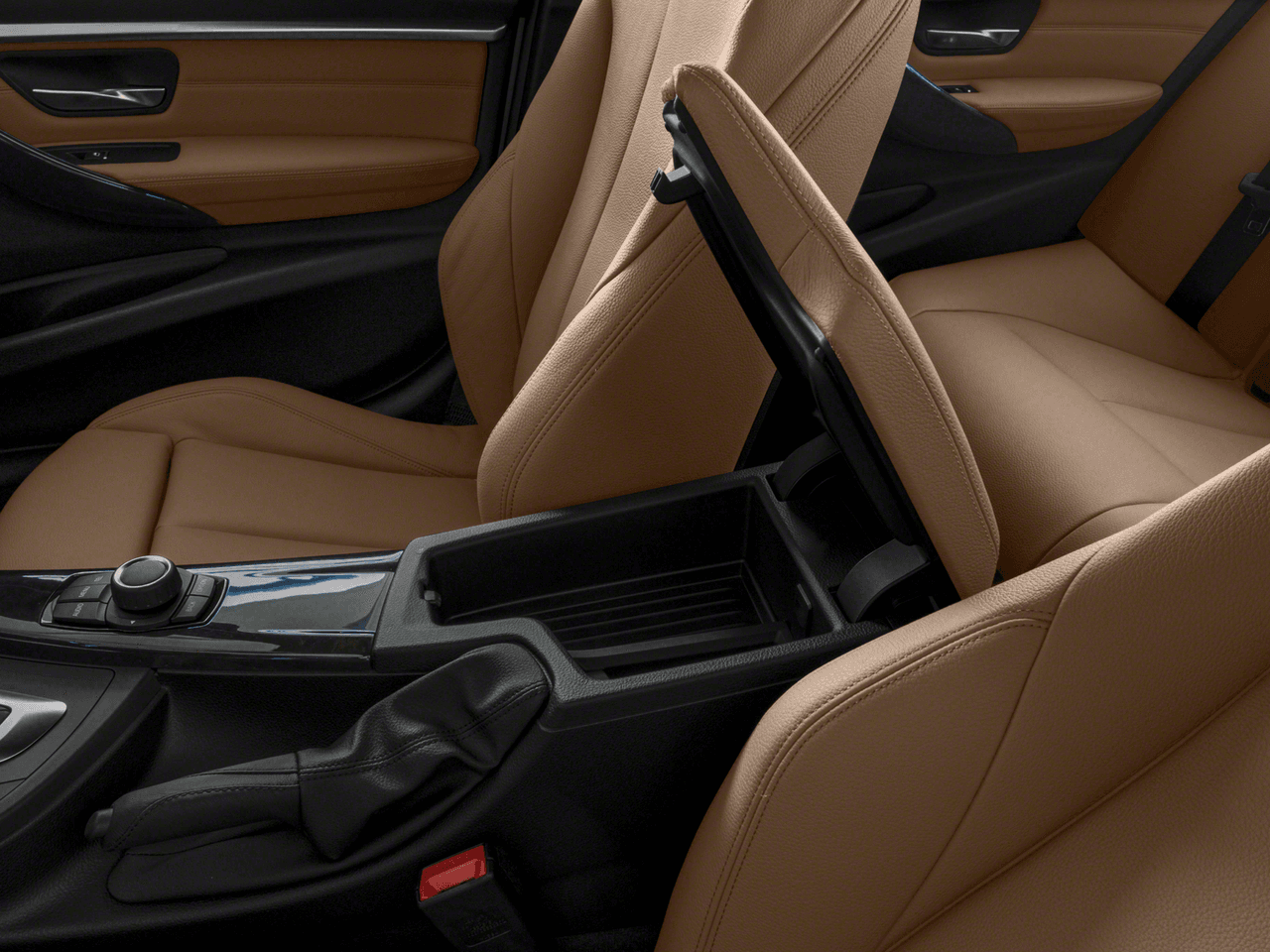 2018 BMW 3 Series 330i xDrive - Interior Center Storage Console