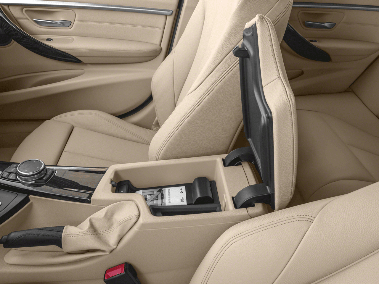 2018 BMW 3 Series 328d xDrive - Interior Center Storage Console
