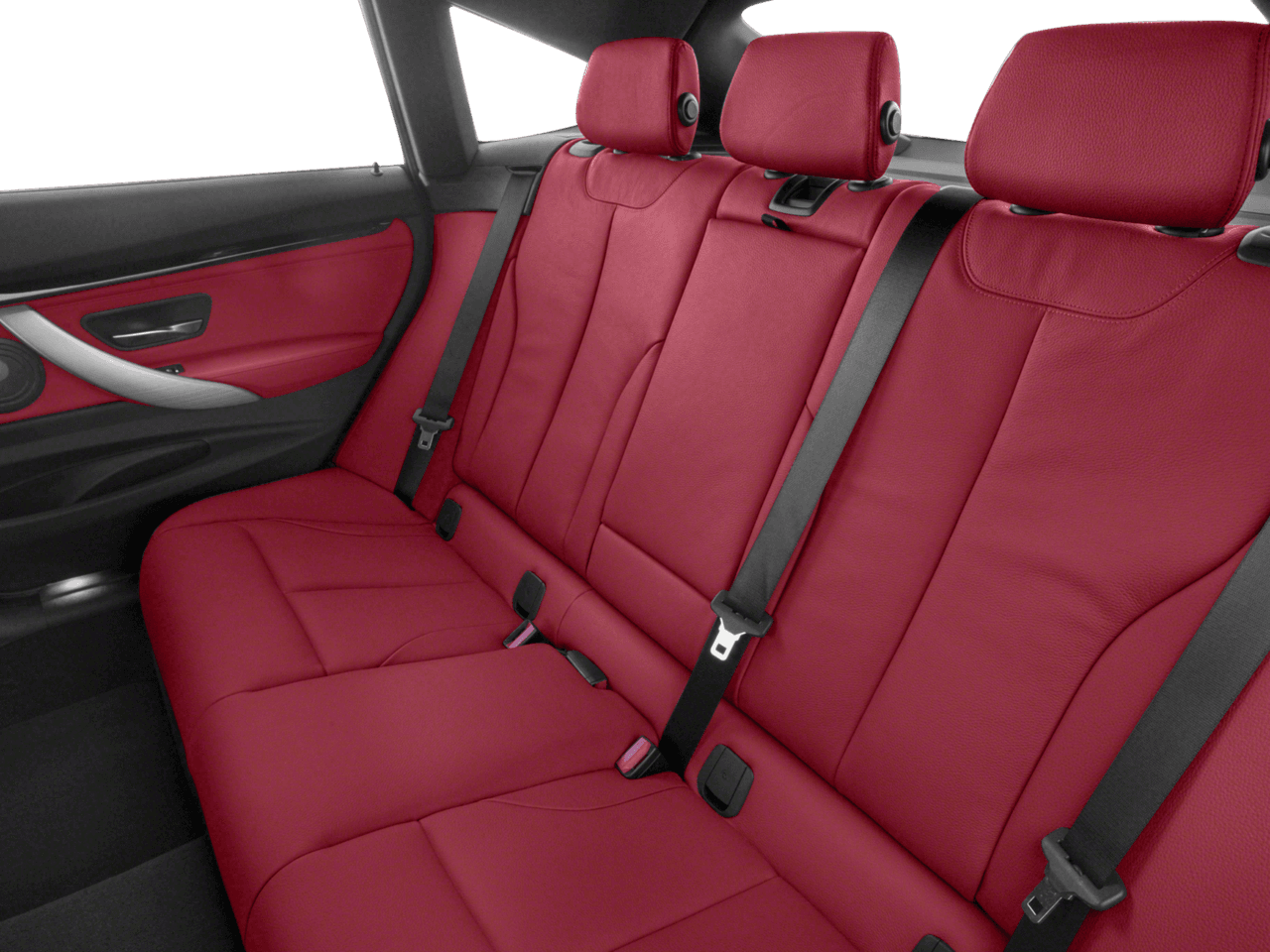 2018 BMW 3 Series 330i xDrive - Interior Rear seats