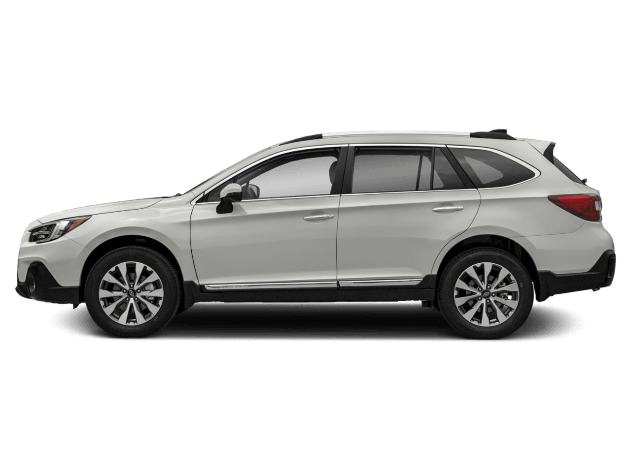 2018 Subaru Outback Touring - Profile, facing to the left