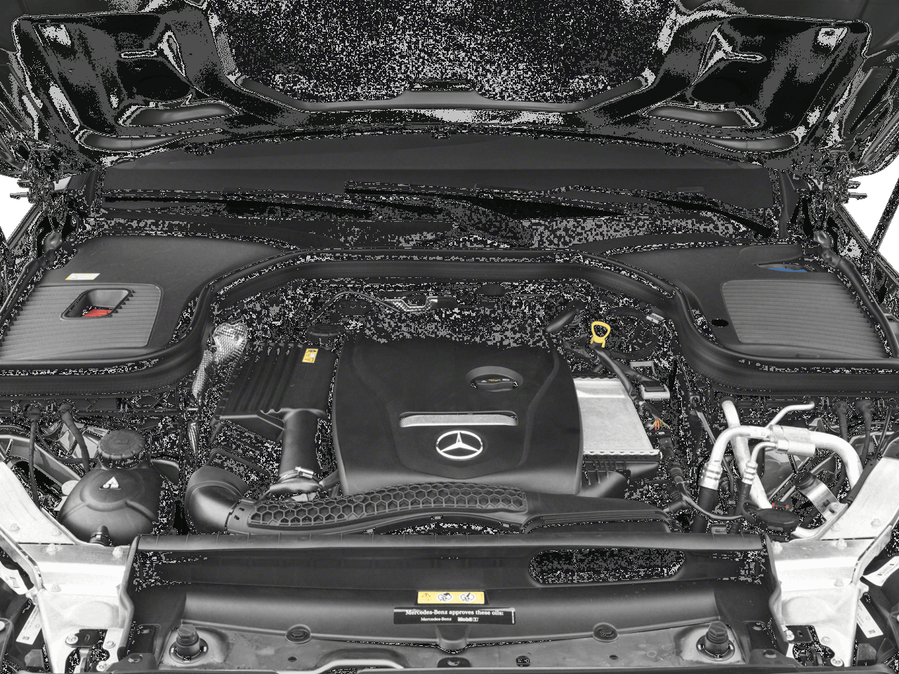2018 Mercedes-Benz GLC GLC 300 - Interior Engine Shot Feature