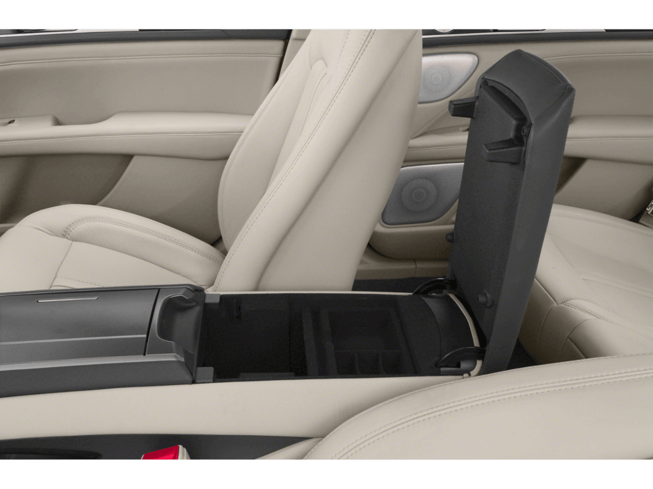 2018 Lincoln MKZ Premiere - Interior Center Storage Console