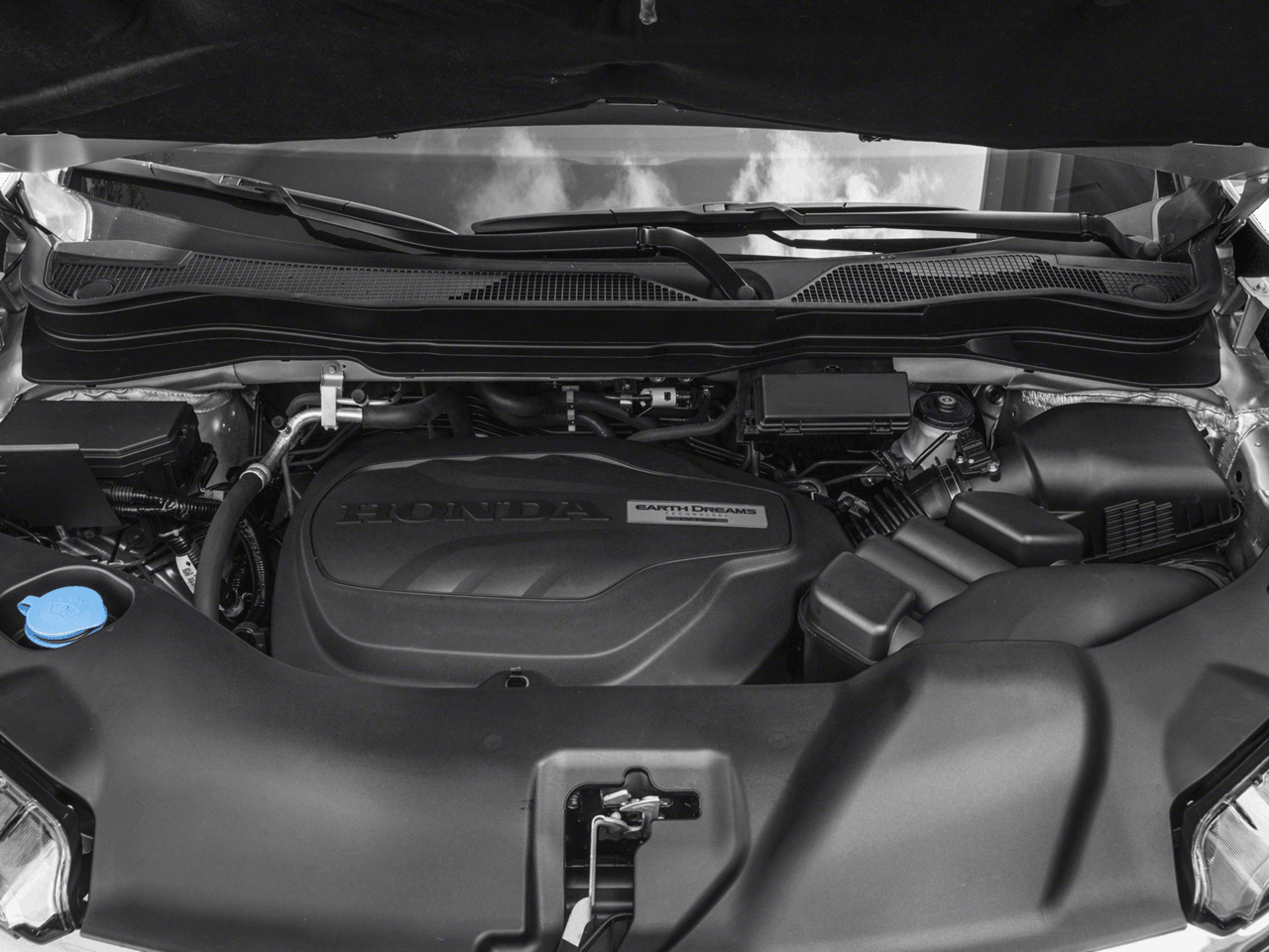 2018 Honda Ridgeline Sport - Interior Engine Shot Feature