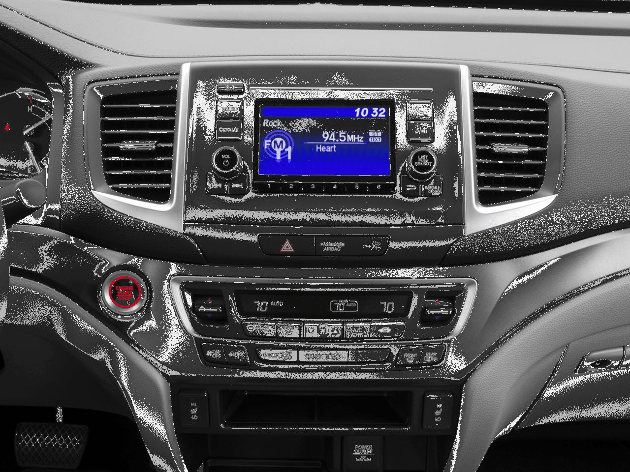 2018 Honda Ridgeline RTL - Interior Stereo System