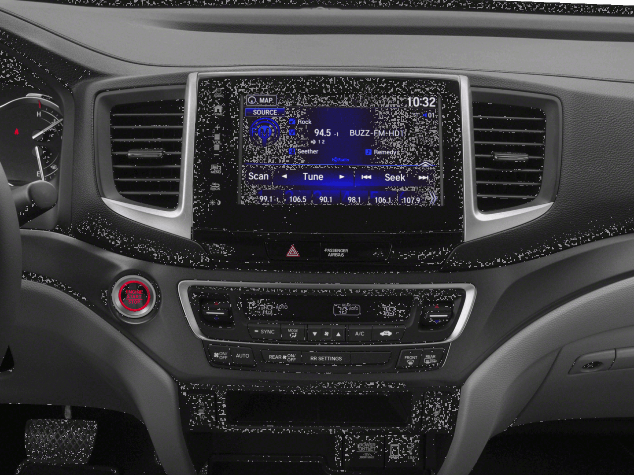 2018 Honda Ridgeline RTL-T - Interior Stereo System