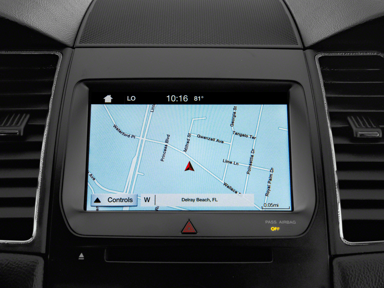 2018 Ford Taurus SHO AWD - Interior Navigation System