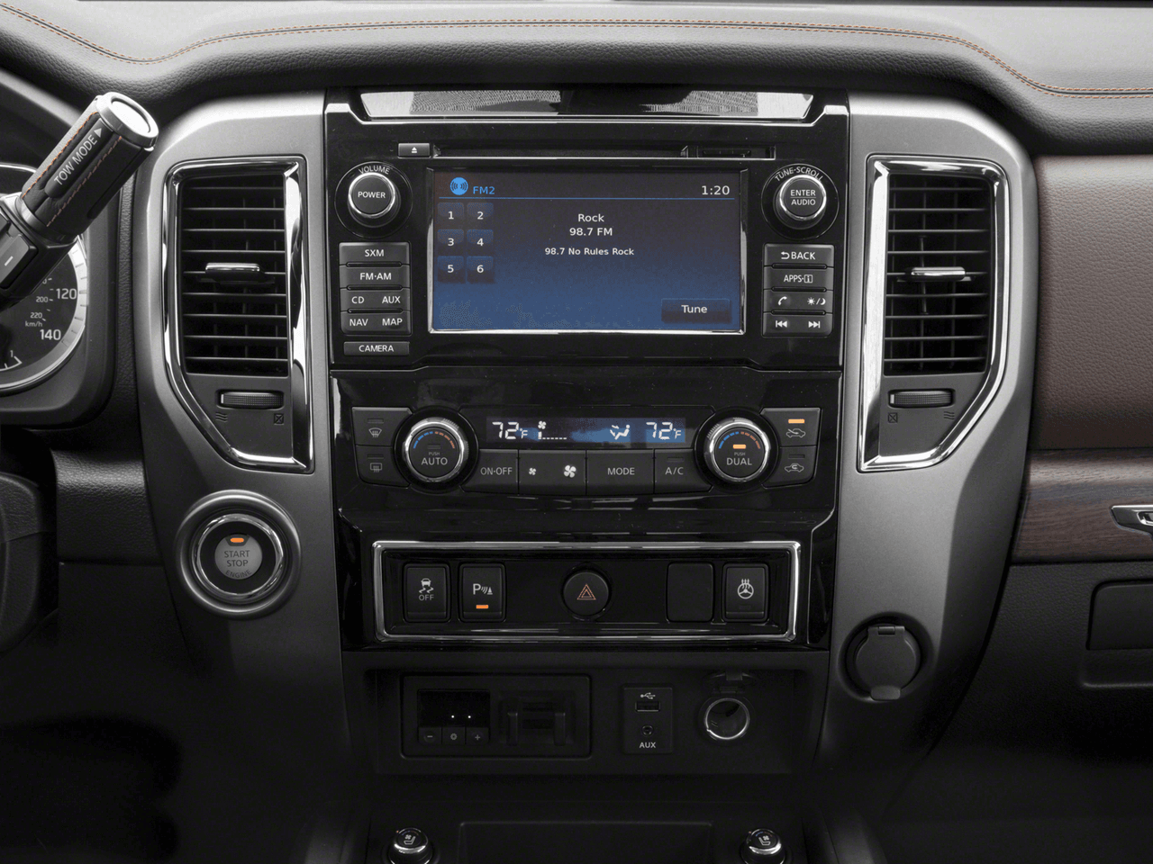 2018 Nissan Titan XD Platinum Reserve - Interior Stereo System