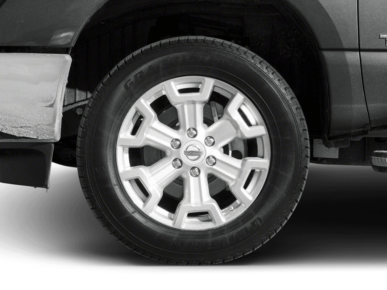 2018 Nissan Titan XD SL - Interior Wheel