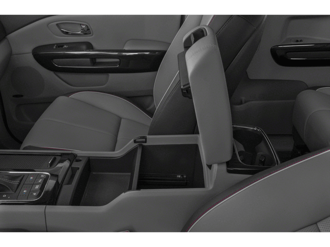 2018 Kia Sedona SX-L - Interior Center Storage Console