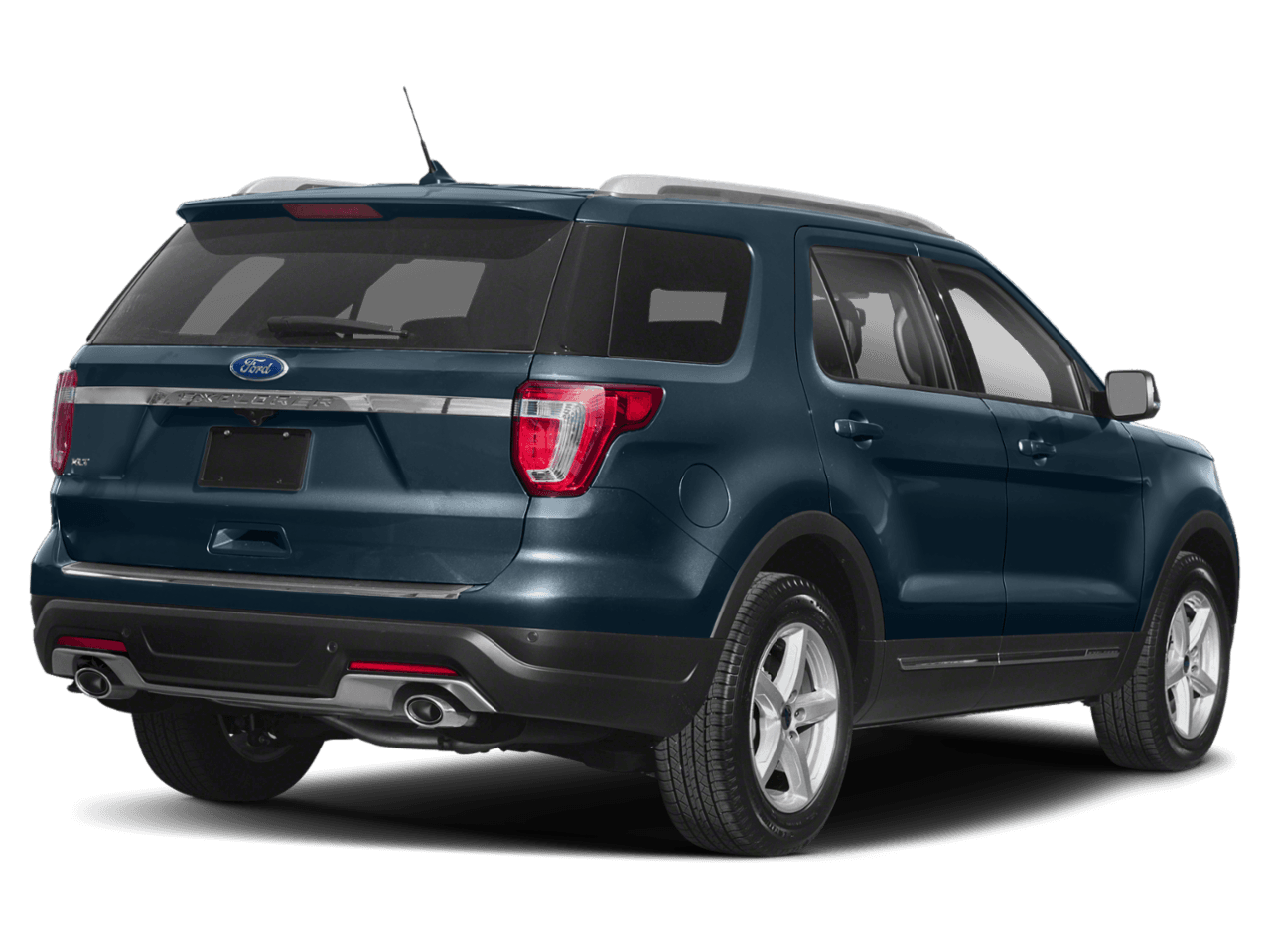 2018 Ford Explorer Base 4WD - Rear 3/4, facing to the right