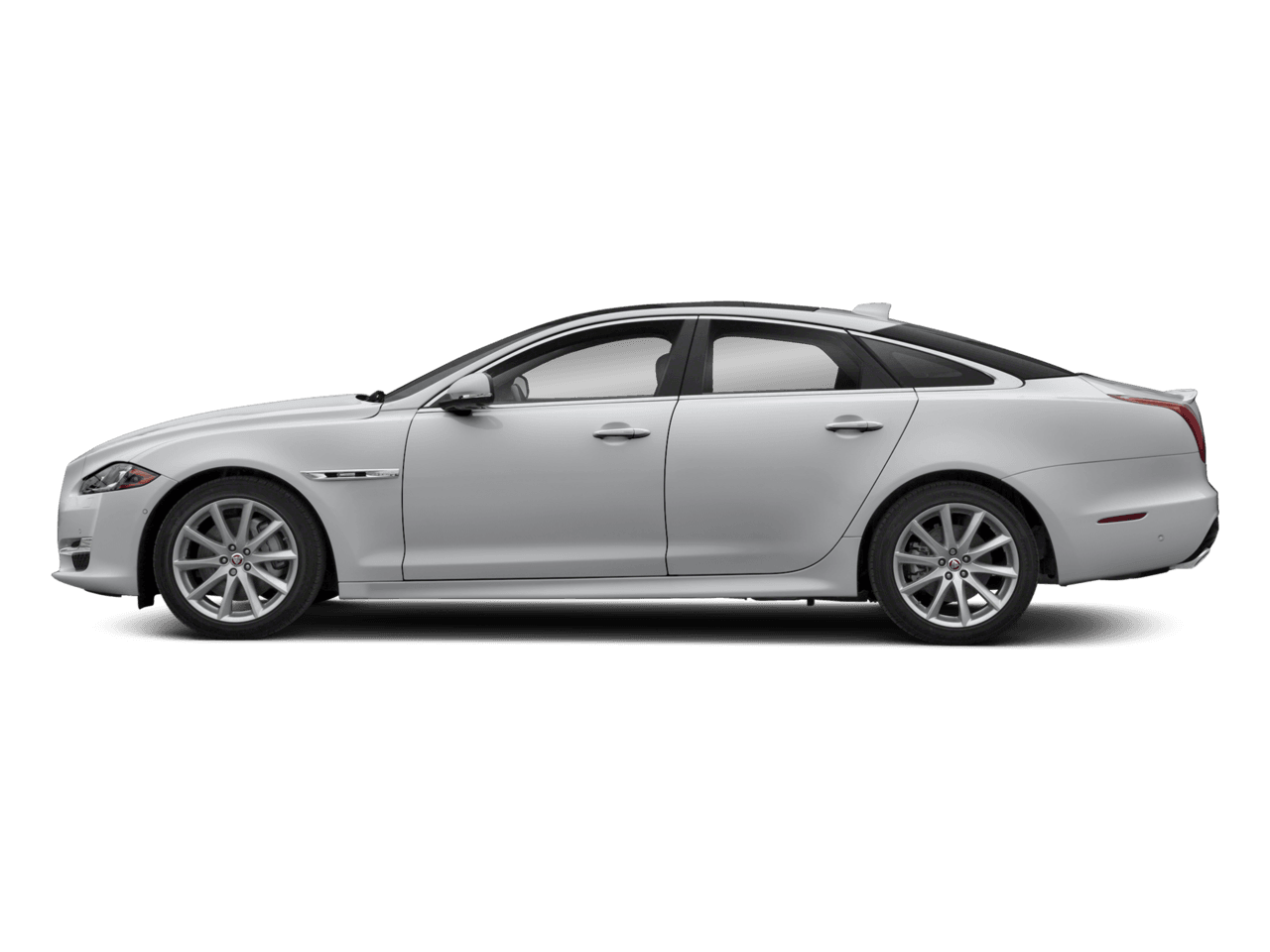 2018 Jaguar XJ XJ R-Sport - Profile, facing to the left