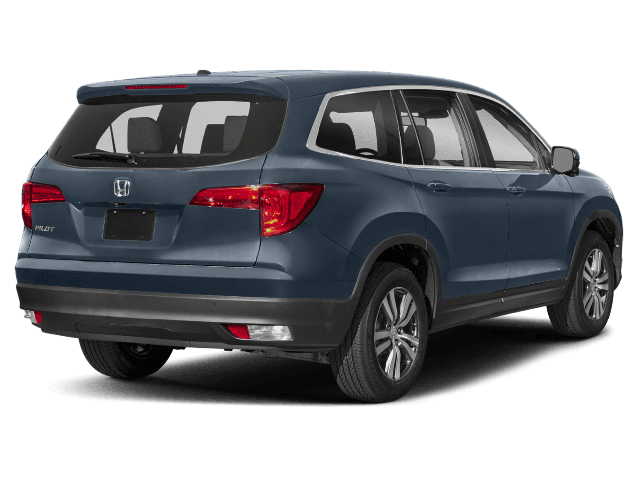 2018 Honda Pilot EX-L - Rear 3/4, facing to the right