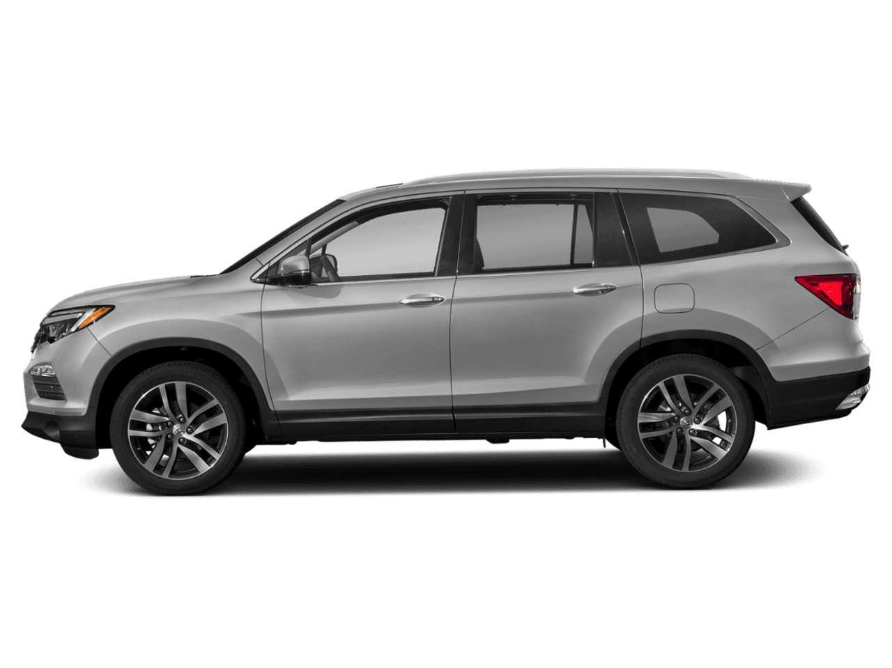 2018 Honda Pilot Touring - Profile, facing to the left