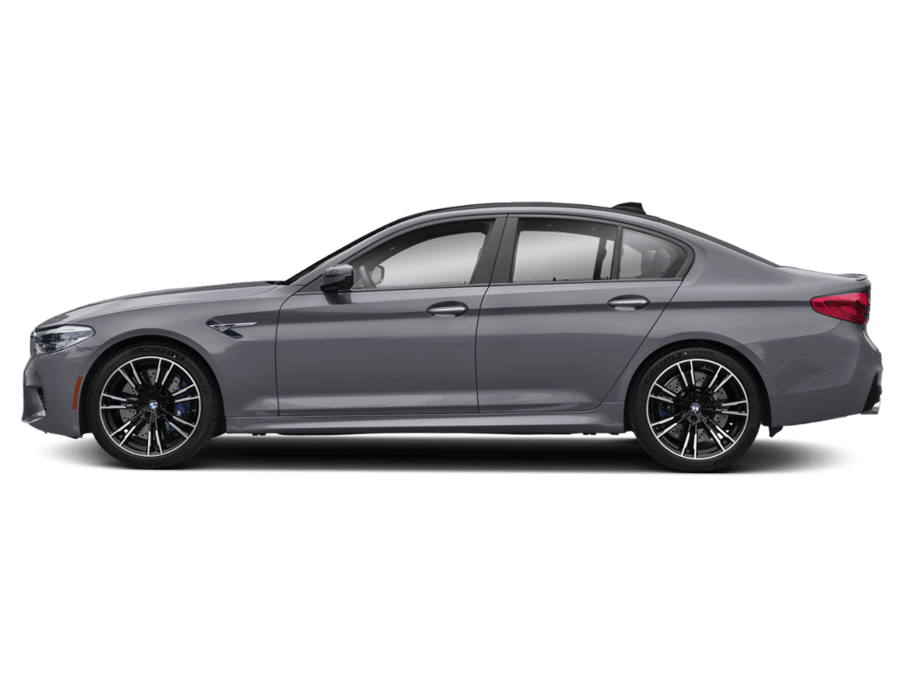 2018 BMW M5  - Profile, facing to the left