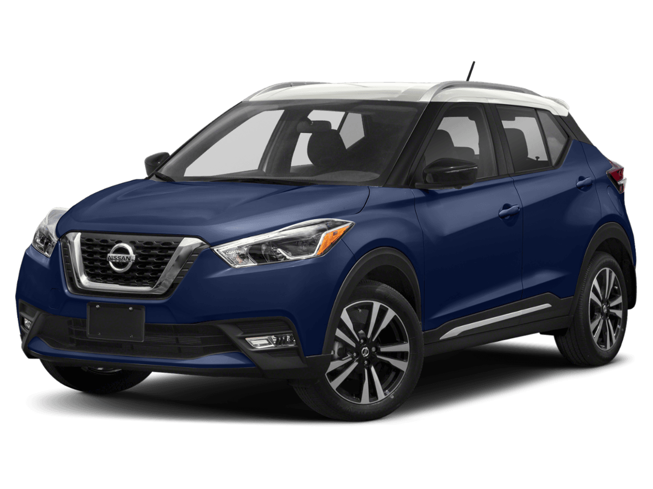 2018 Nissan Kicks SR - Front 3/4, facing to the left
