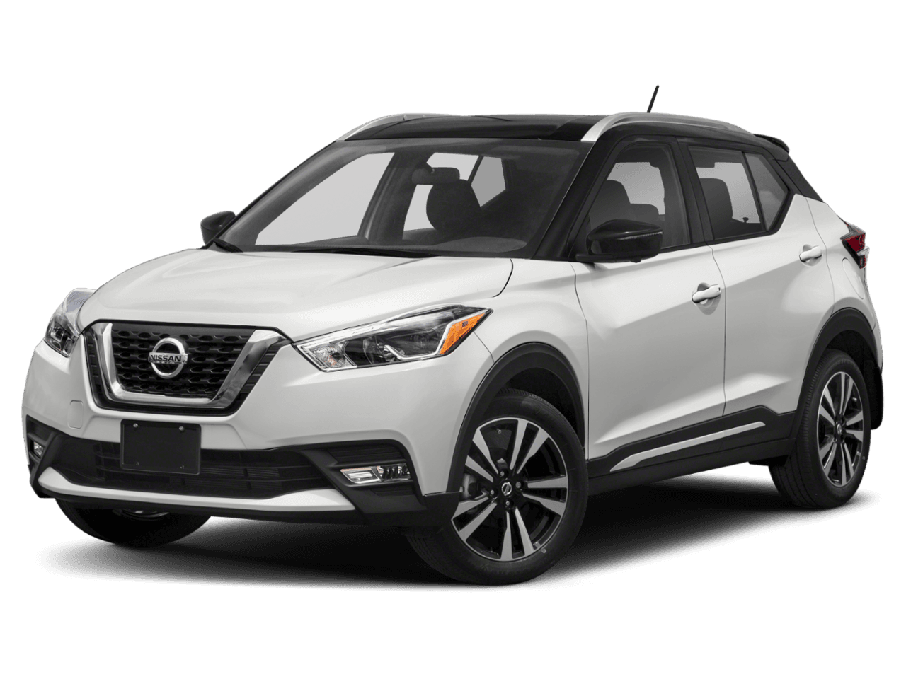 2018 Nissan Kicks SR - Front 3/4, facing to the left