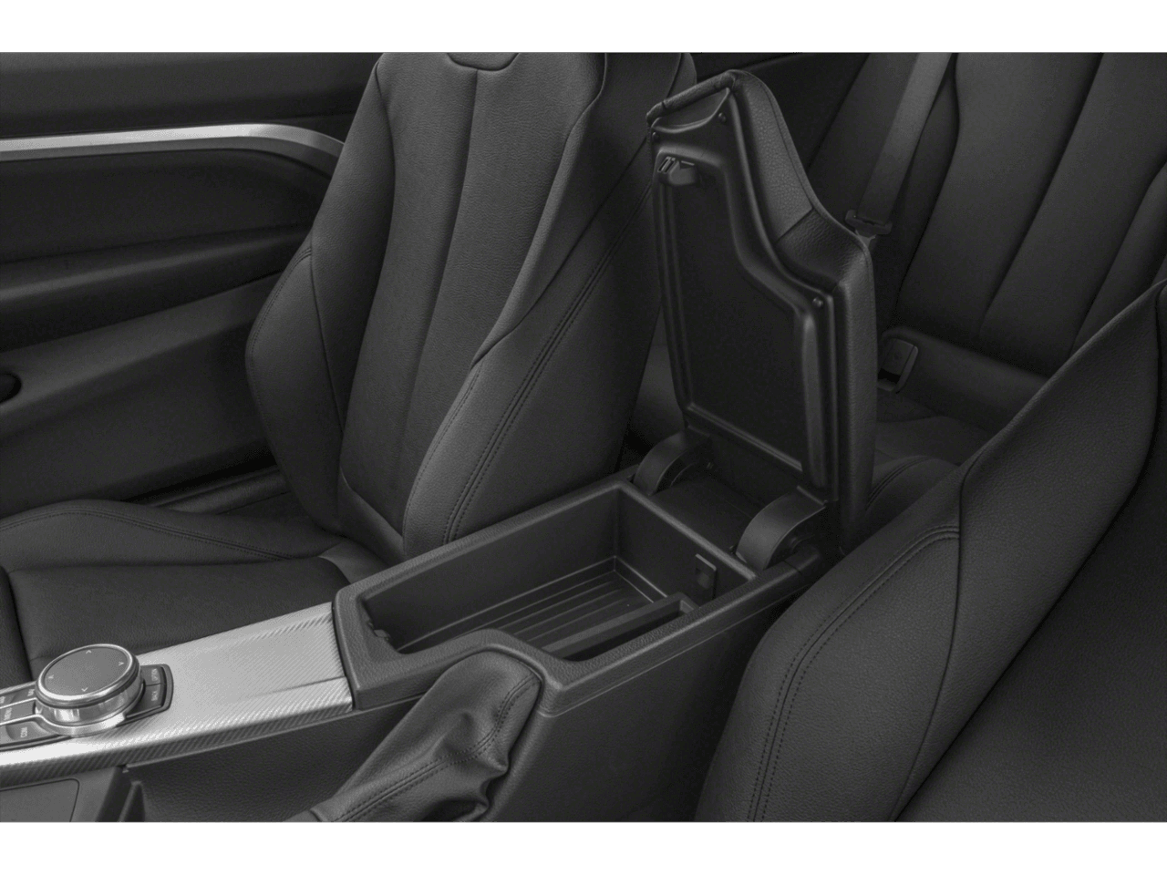 2020 BMW 4 Series 440i - Interior Center Storage Console