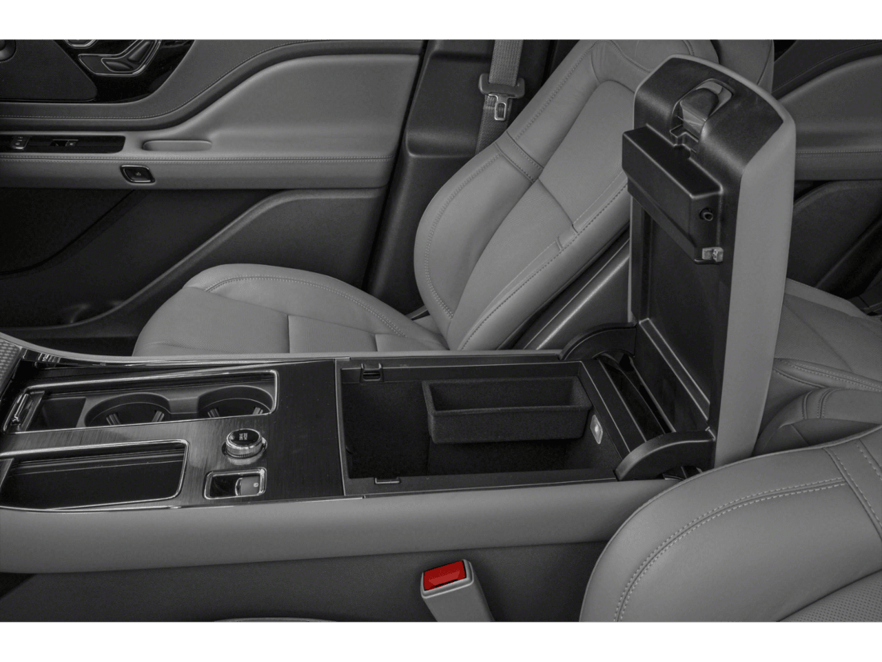 2020 Lincoln Aviator Grand Touring - Interior Center Storage Console