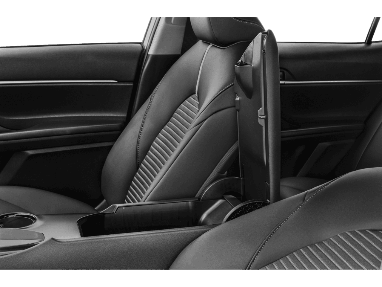 2020 Toyota Camry SE Nightshade - Interior Center Storage Console