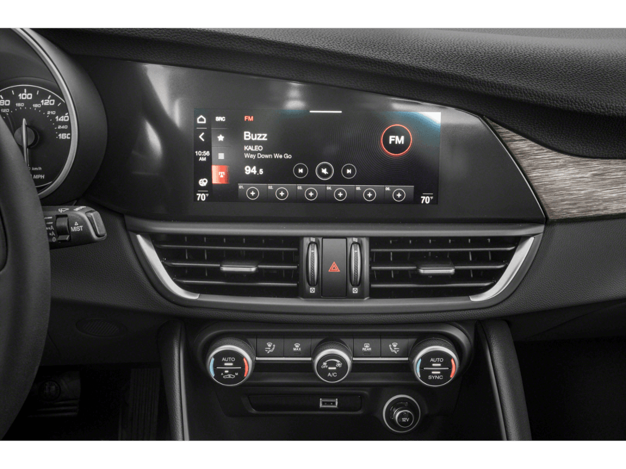 2020 Alfa Romeo Giulia Sport - Interior Stereo System