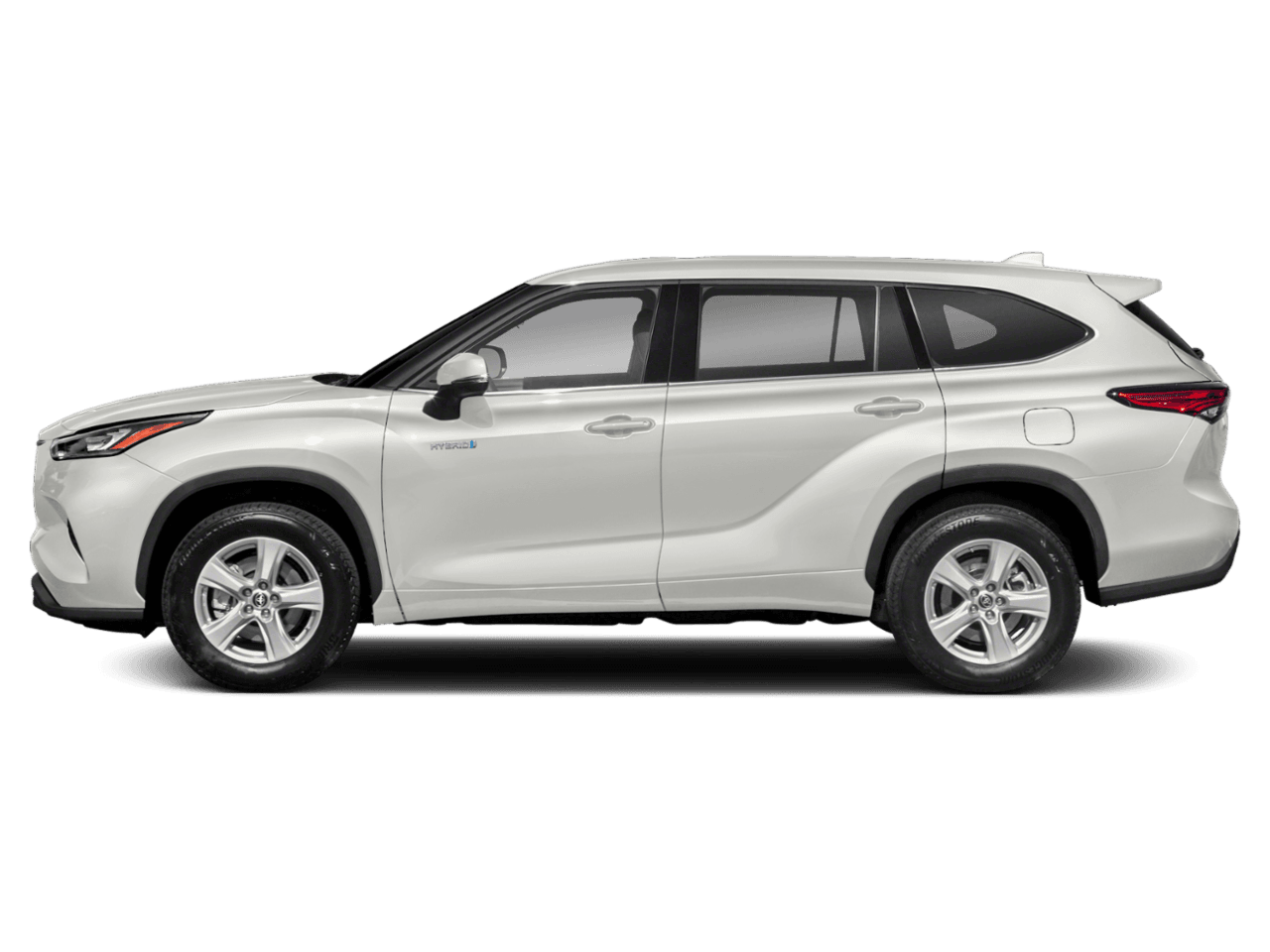 2020 Toyota Highlander Hybrid LE - Profile, facing to the left
