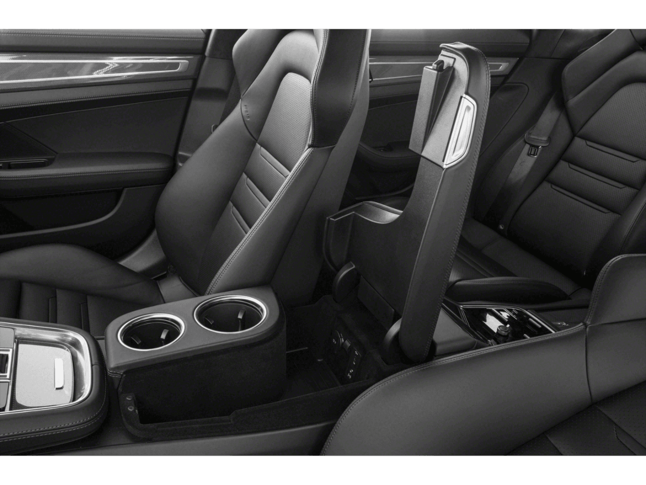 2020 Porsche Panamera Turbo - Interior Center Storage Console