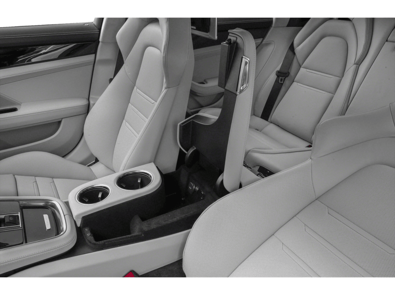 2020 Porsche Panamera Turbo - Interior Center Storage Console