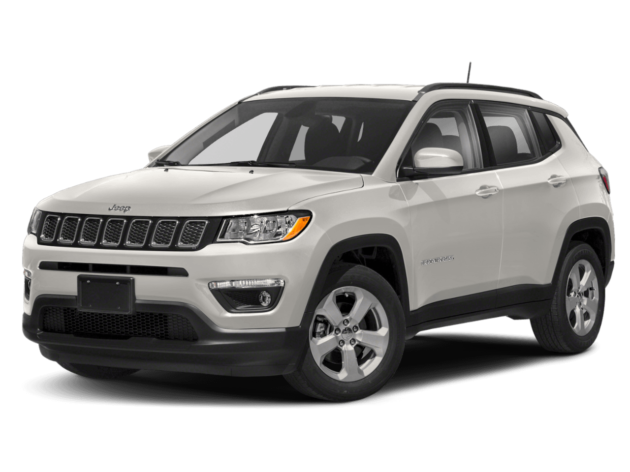 2018 Jeep Compass Latitude w/Sun/Wheel Pkg - Front 3/4, facing to the left