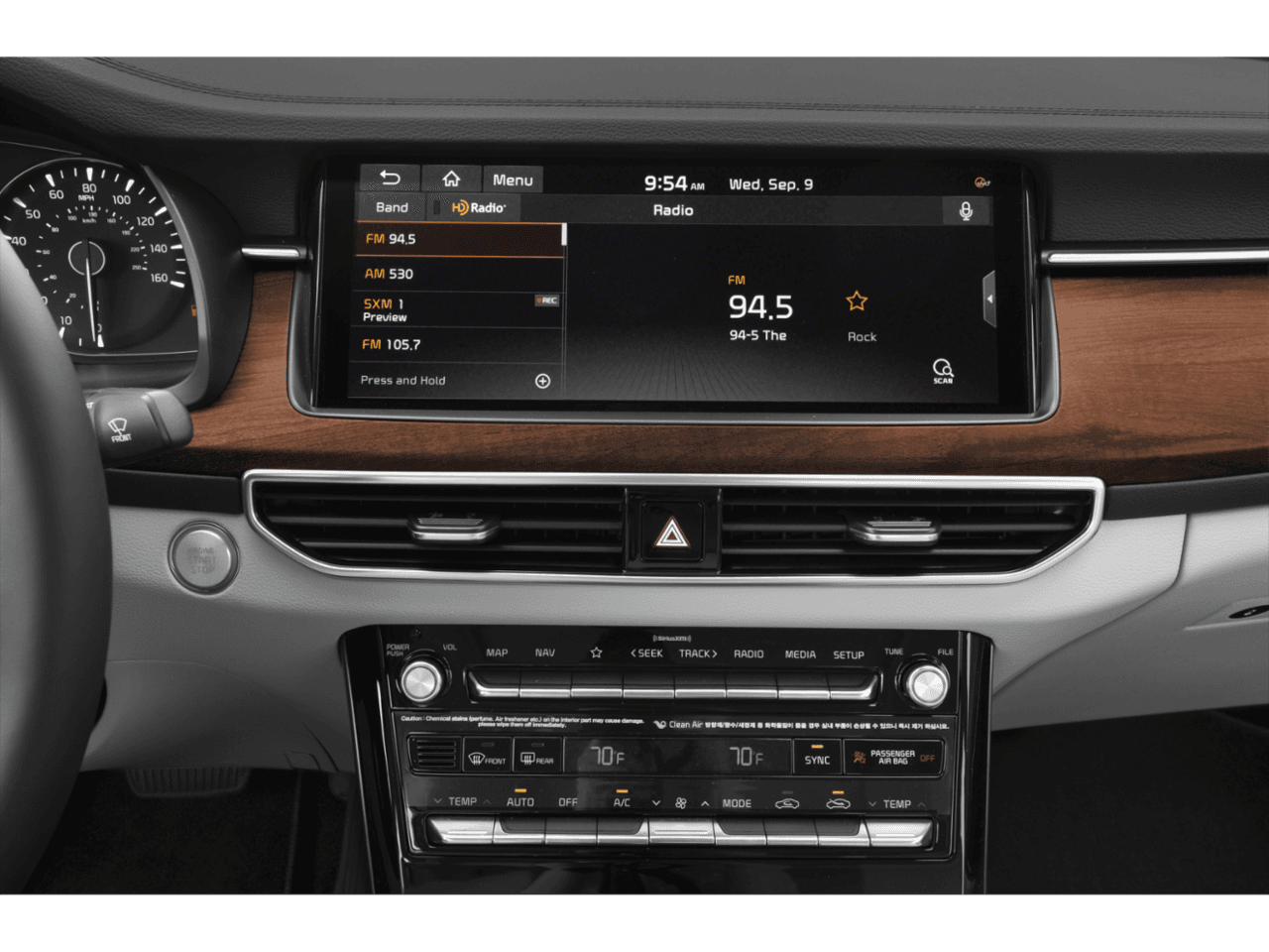 2020 Kia Cadenza Technology - Interior Stereo System