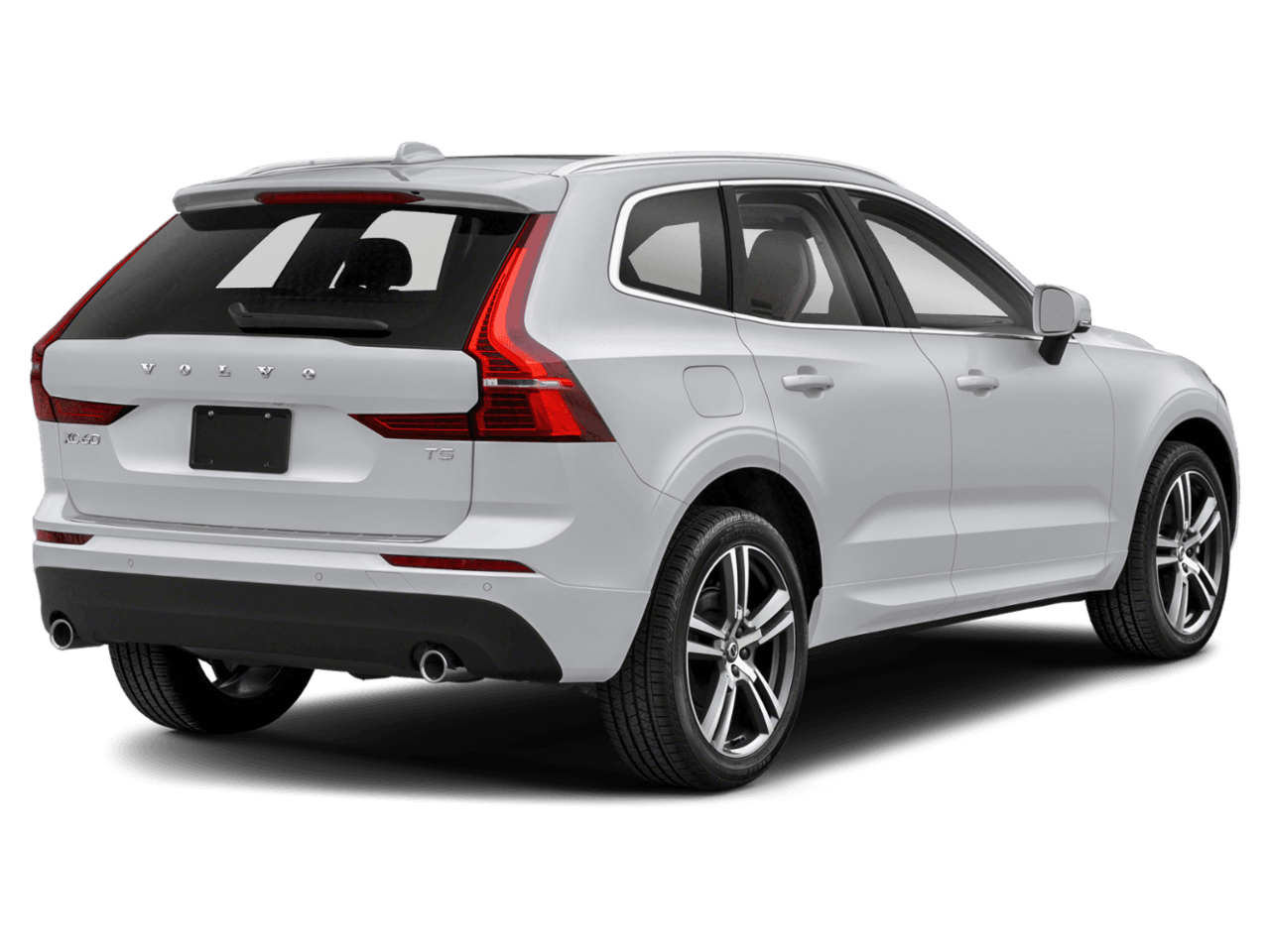 2021 Volvo XC60 Momentum - Rear 3/4, facing to the right