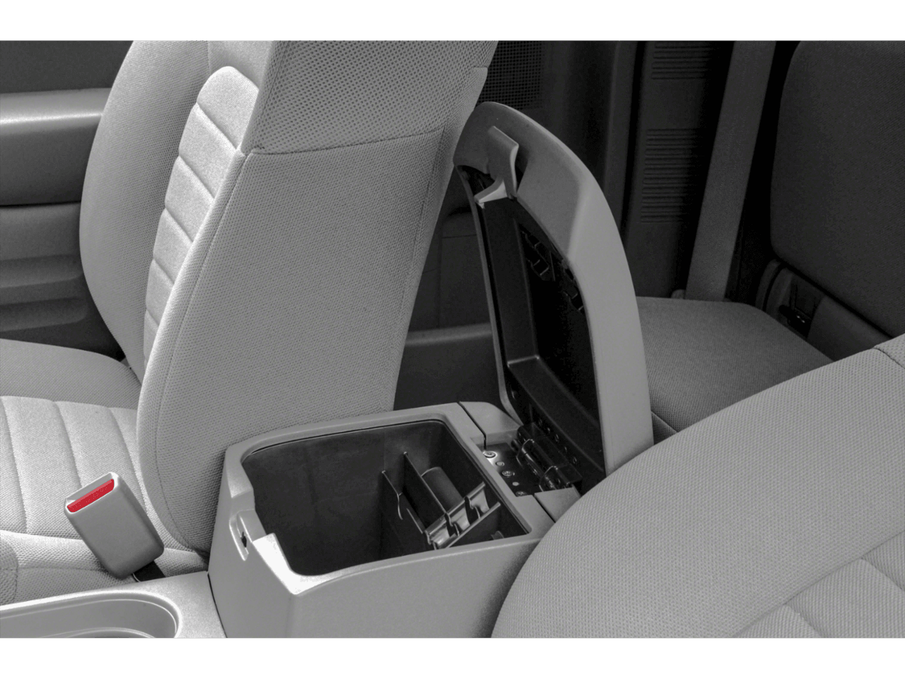 2021 Nissan Frontier SV - Interior Center Storage Console