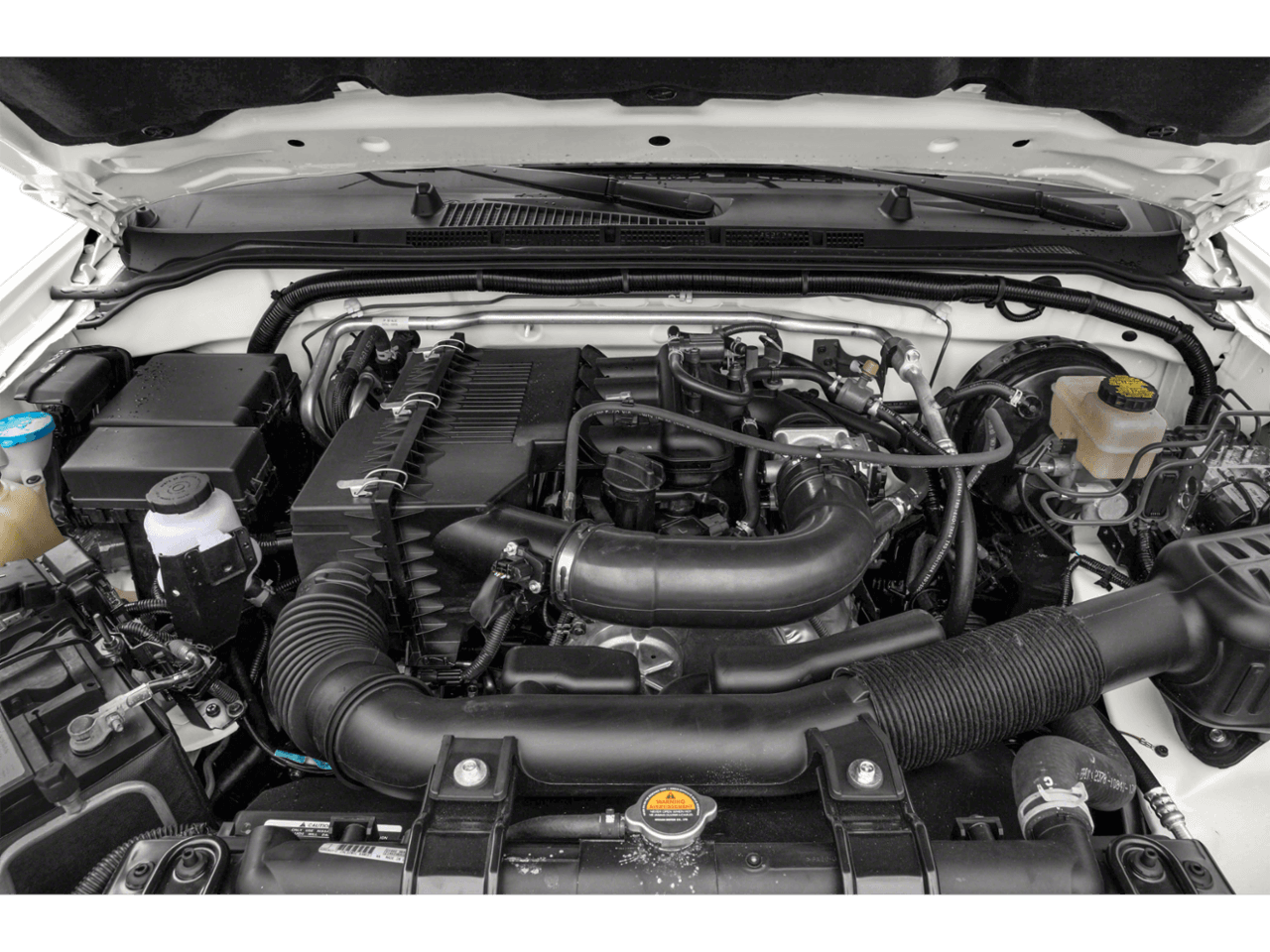 2021 Nissan Frontier SV - Interior Engine Shot Feature