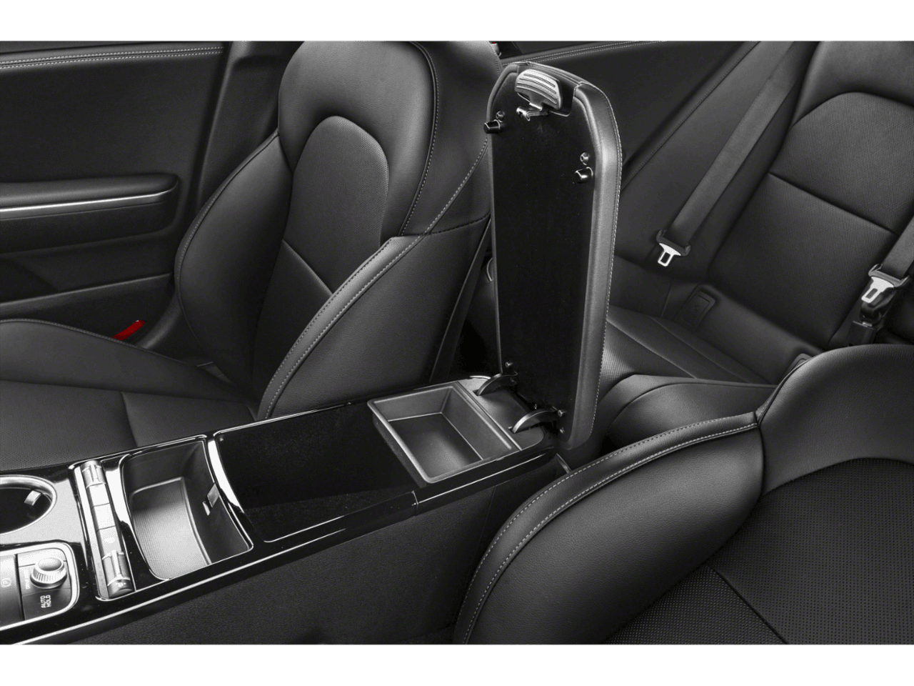 2022 Kia Stinger GT-Line - Interior Center Storage Console