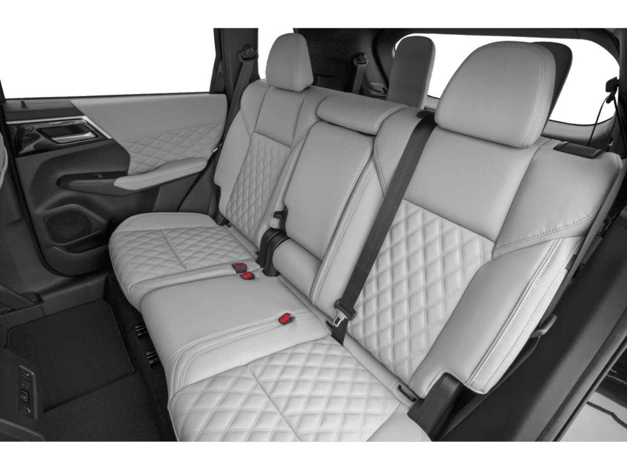 2022 Mitsubishi Outlander SEL - Interior Rear seats