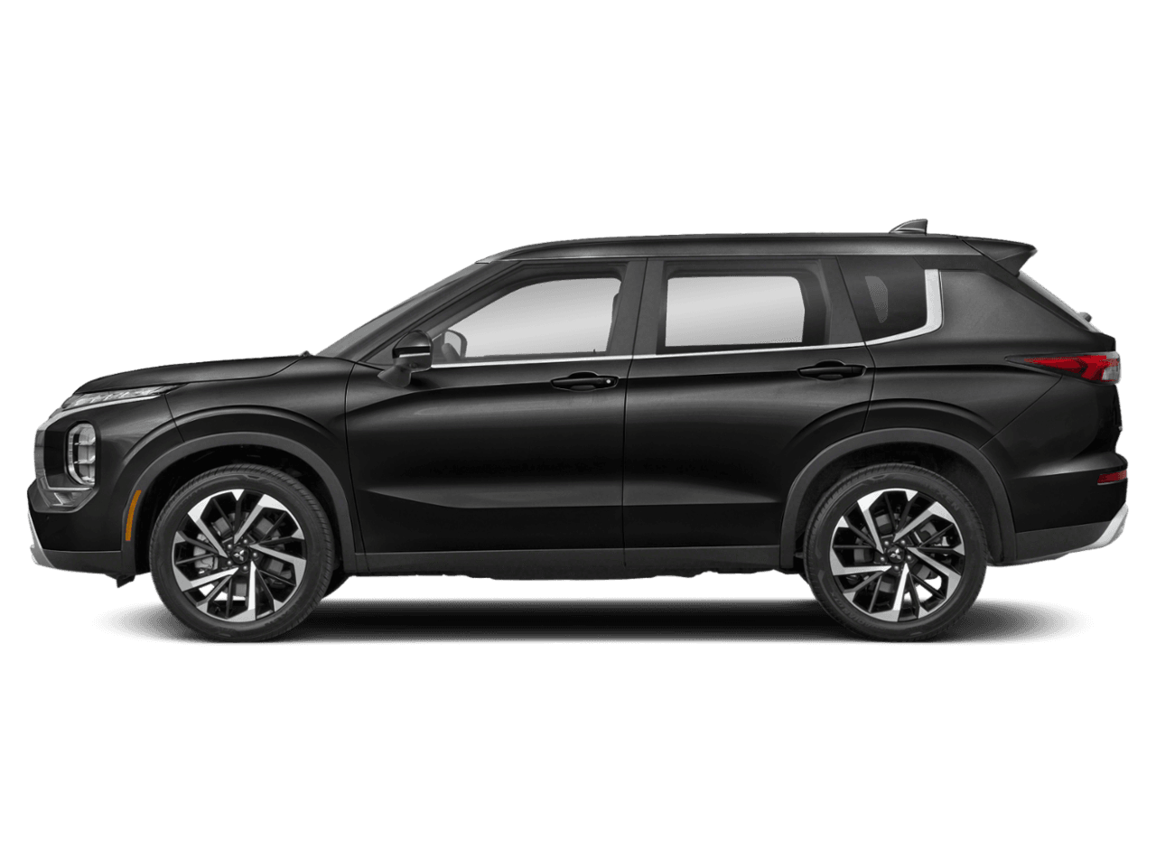 2022 Mitsubishi Outlander SE - Profile, facing to the left
