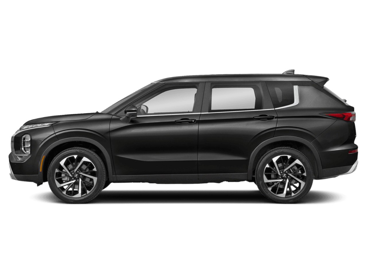 2022 Mitsubishi Outlander SE - Profile, facing to the left