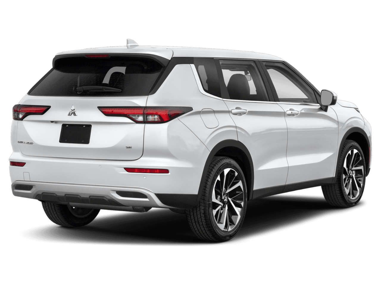 2022 Mitsubishi Outlander SE Launch Edition - Rear 3/4, facing to the right