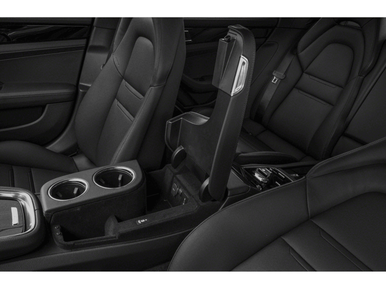 2021 Porsche Panamera 4 Executive - Interior Center Storage Console