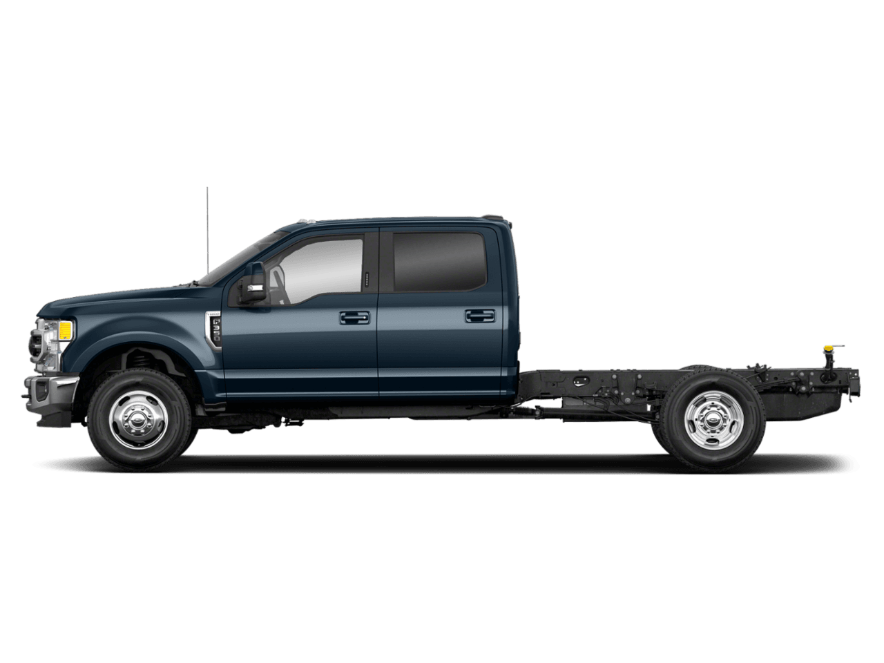 2022 Ford Super Duty F-350 DRW LARIAT - Profile, facing to the left