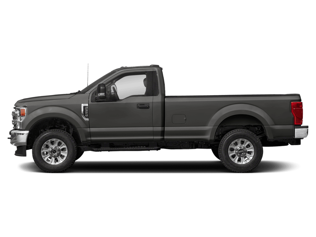 2022 Ford Super Duty F-350 SRW XLT - Profile, facing to the left