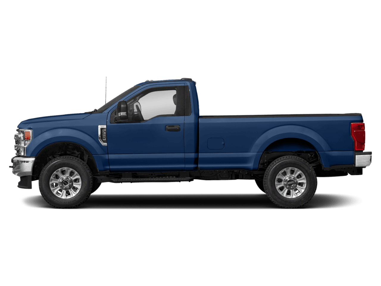 2022 Ford Super Duty F-350 SRW XLT - Profile, facing to the left