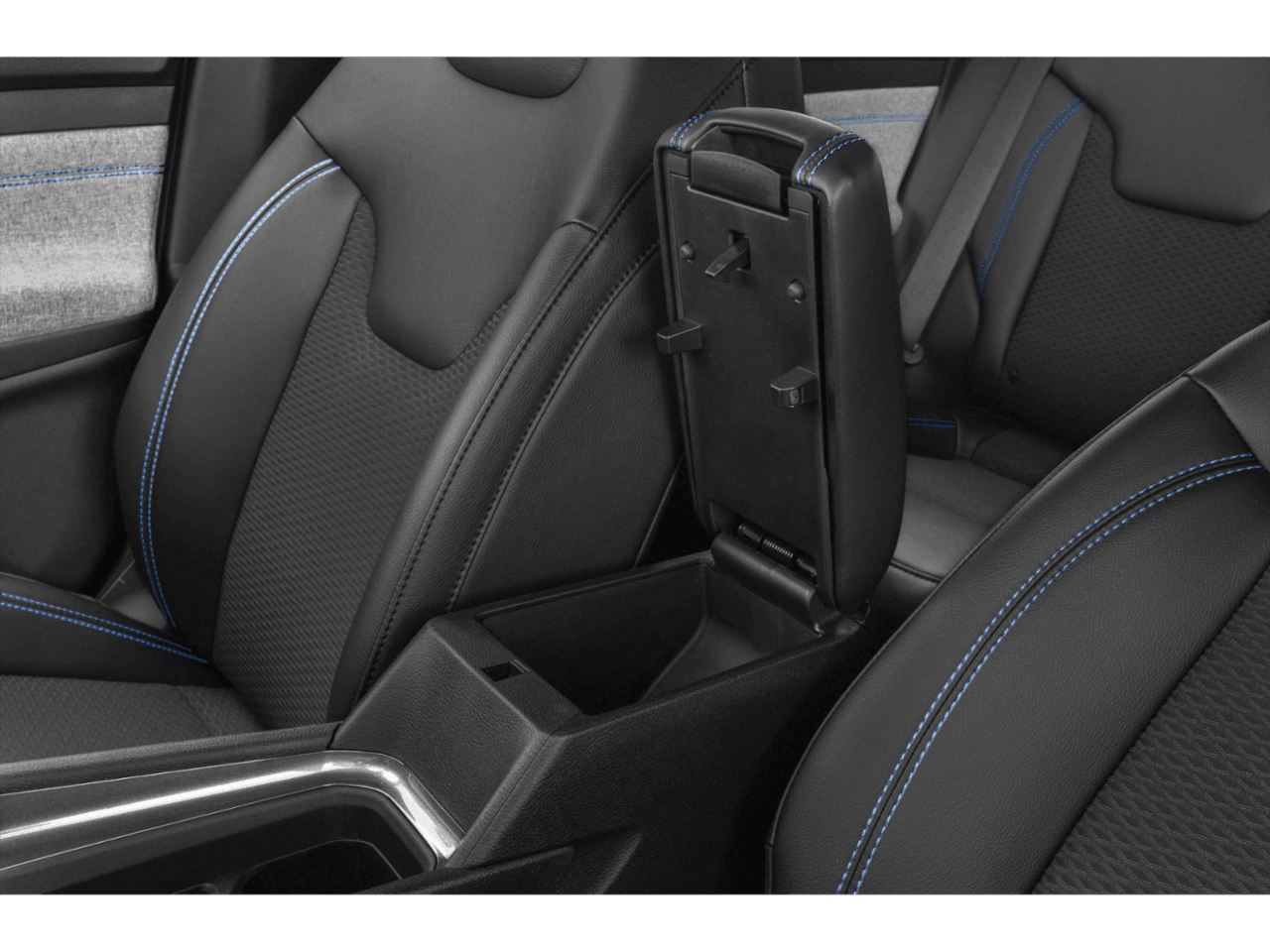 2022 Jeep Compass Altitude - Interior Center Storage Console