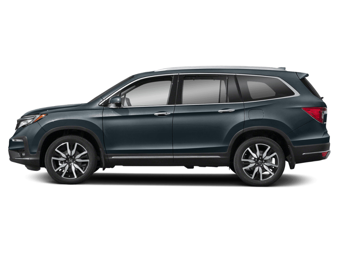 2022 Honda Pilot Touring 8-Passenger - Profile, facing to the left