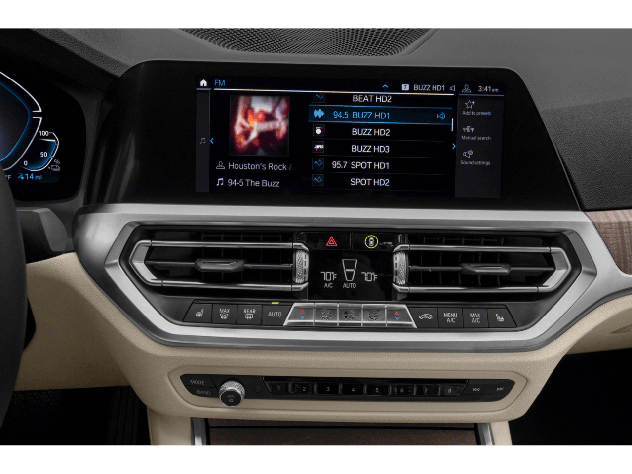 2022 BMW 3 Series 330e xDrive - Interior Stereo System