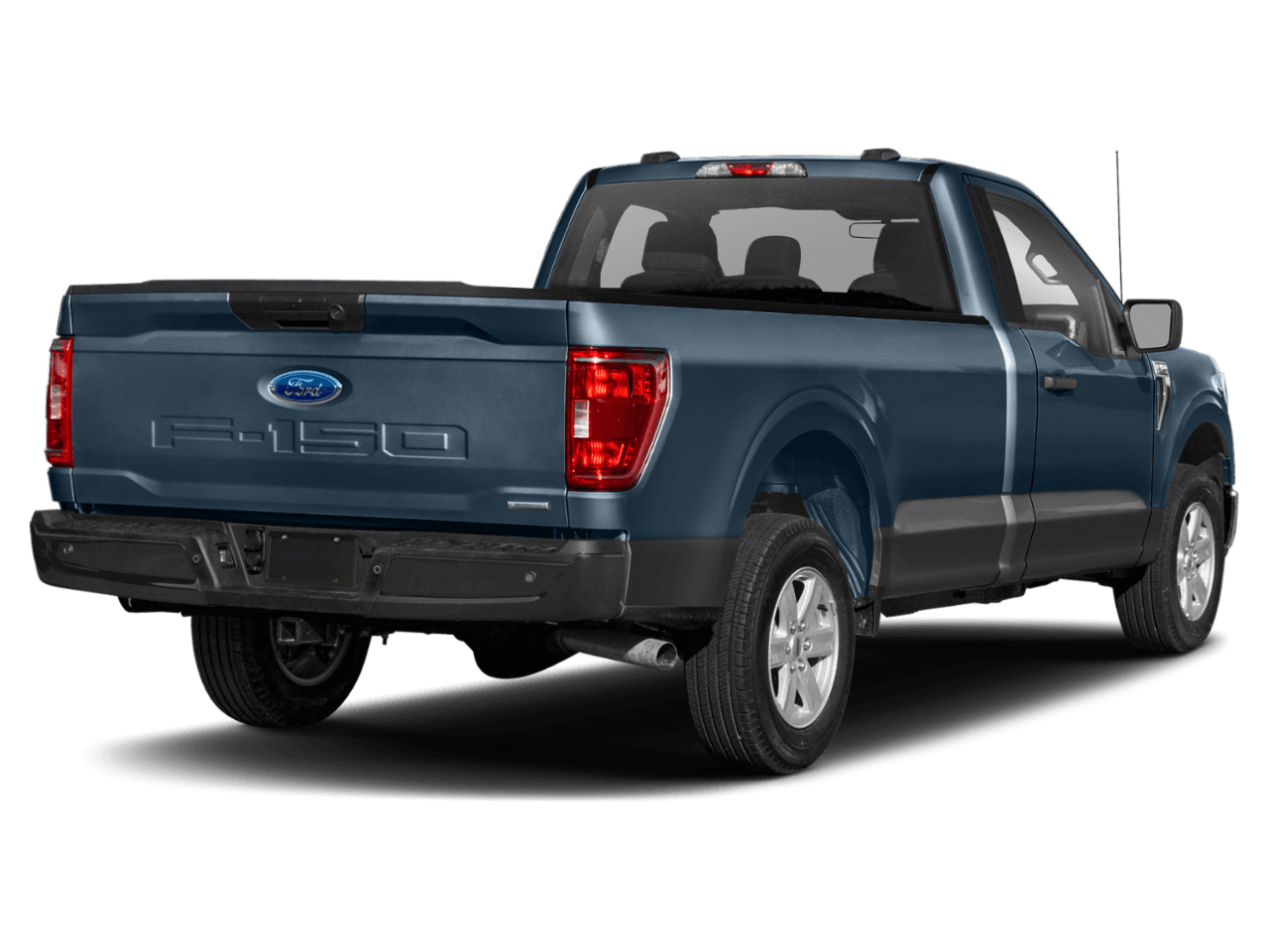 2022 Ford F-150 XLT - Rear 3/4, facing to the right
