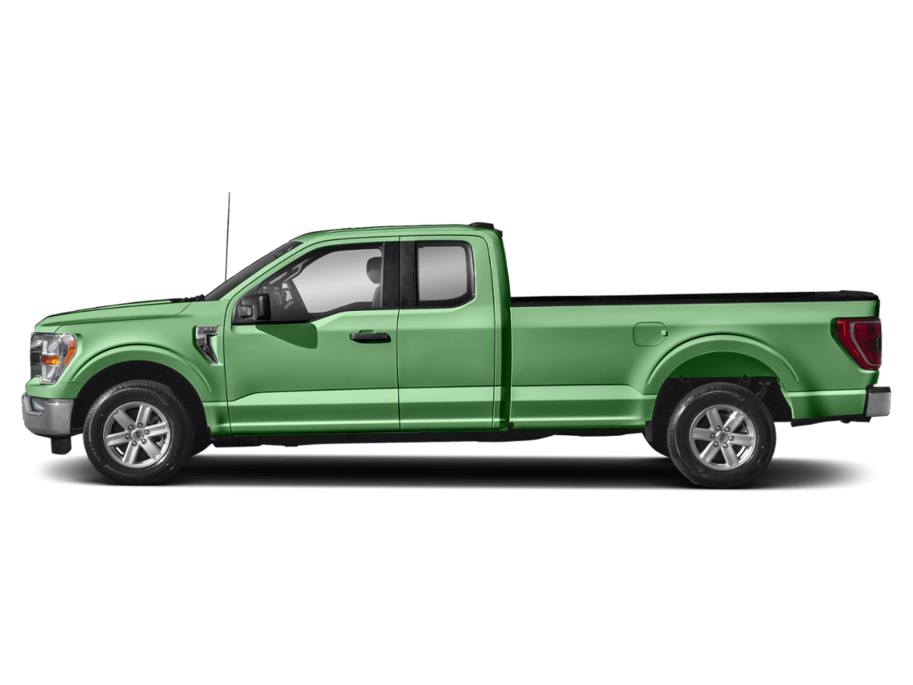 2022 Ford F-150 XLT - Profile, facing to the left