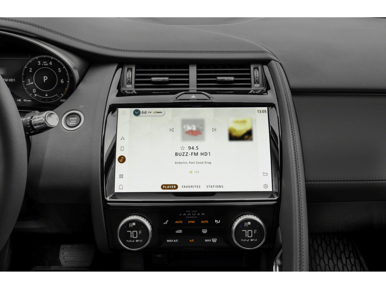 2023 Jaguar E-PACE SE - Interior Stereo System