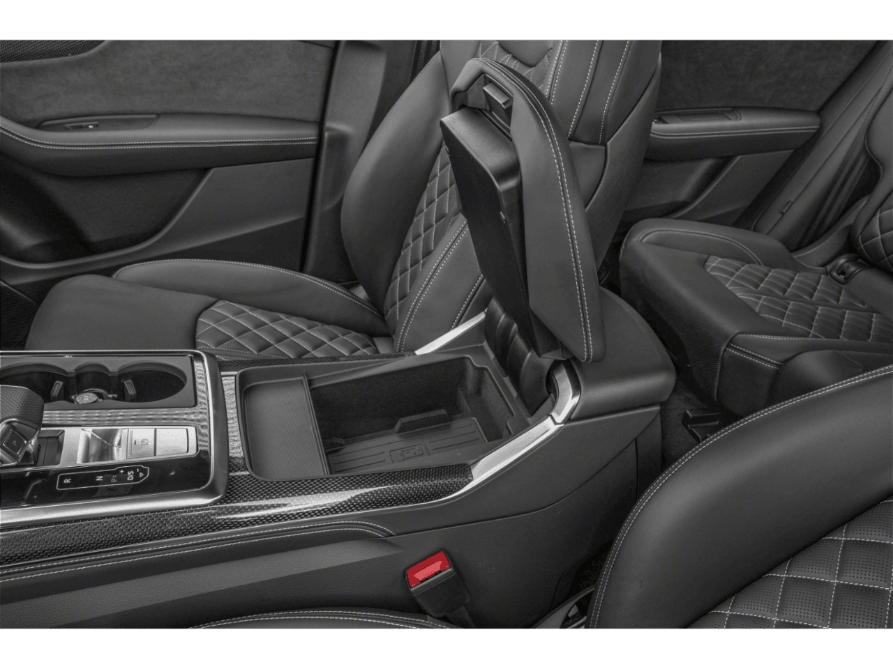 2023 Audi SQ8 Prestige - Interior Center Storage Console
