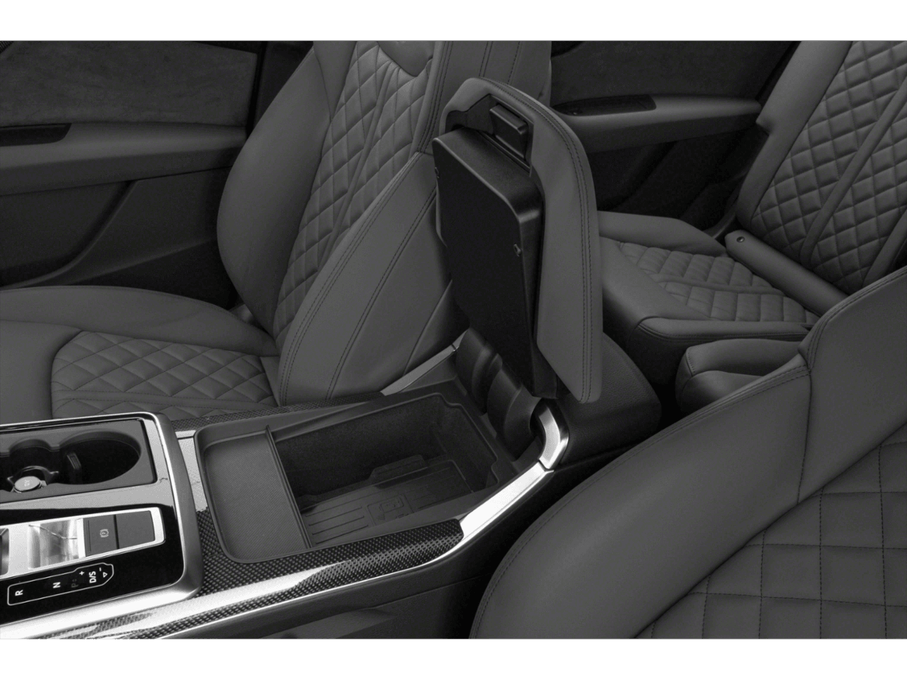 2023 Audi SQ7 Premium Plus - Interior Center Storage Console
