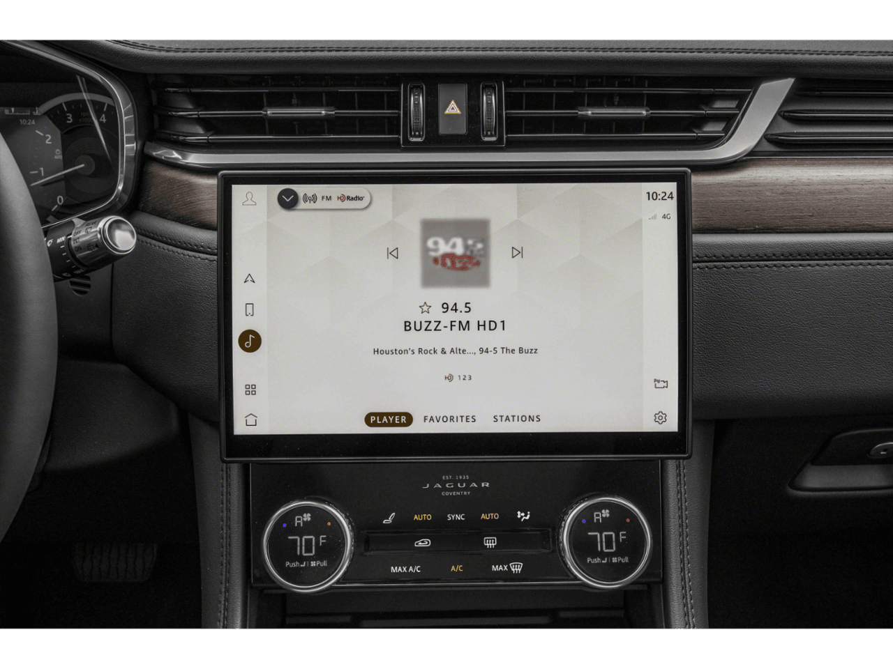 2023 Jaguar F-PACE  - Interior Stereo System